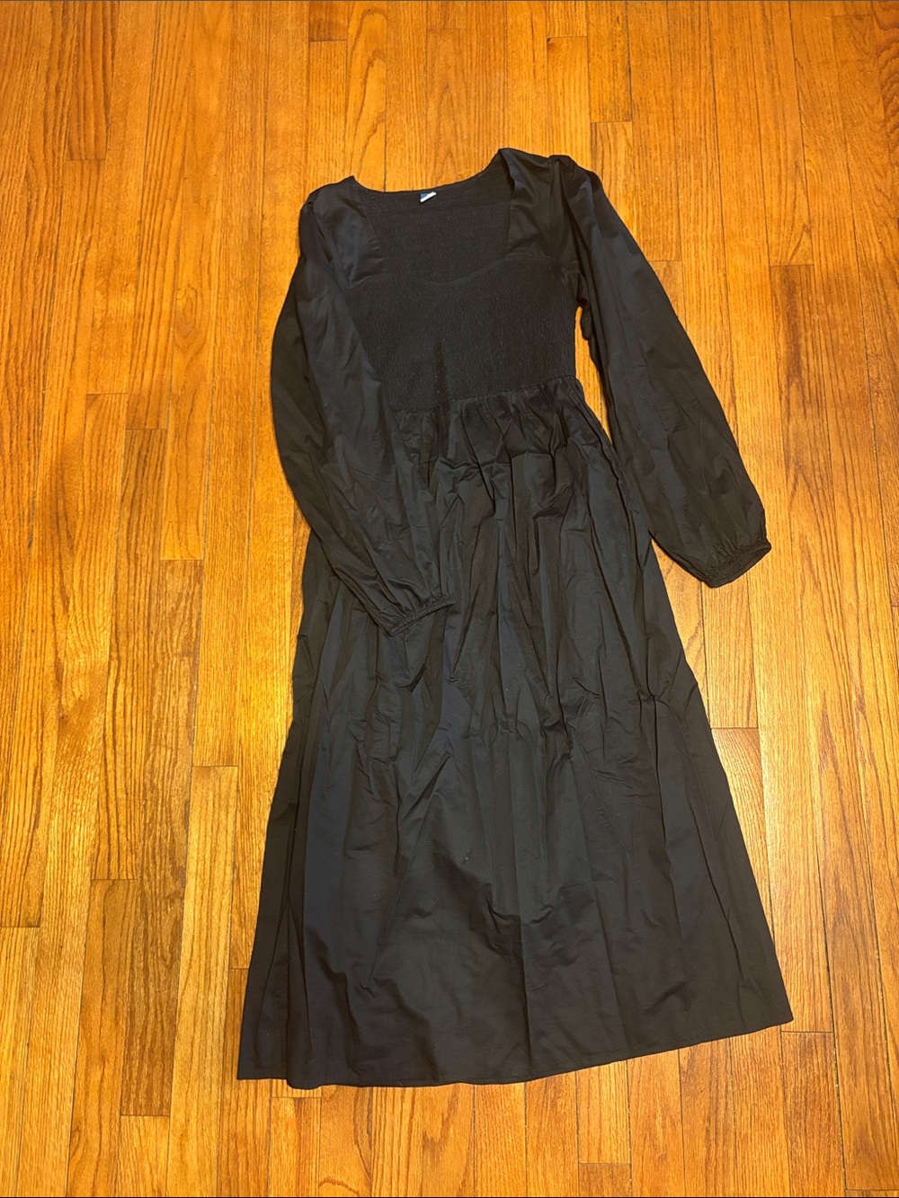 Old Navy Black Long Sleeve Maxi Dress